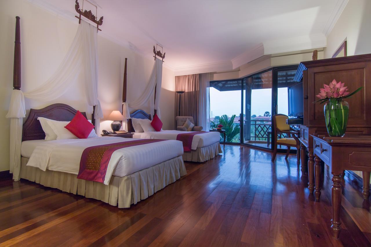 Palace Residence & Villa Siem Reap Luaran gambar